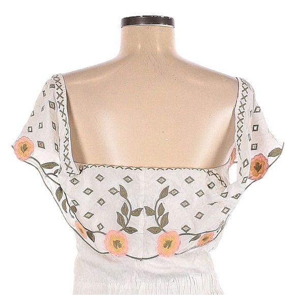 Gimmicks BKE Off Shoulder Floral Embroidered Button Front Blouse Size S - Picture 5 of 10